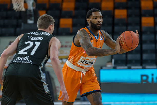 会成为探讨 会成为探讨