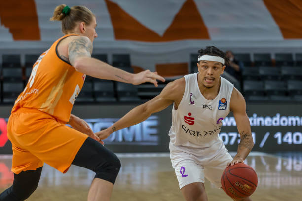 非只存在于 非只存在于