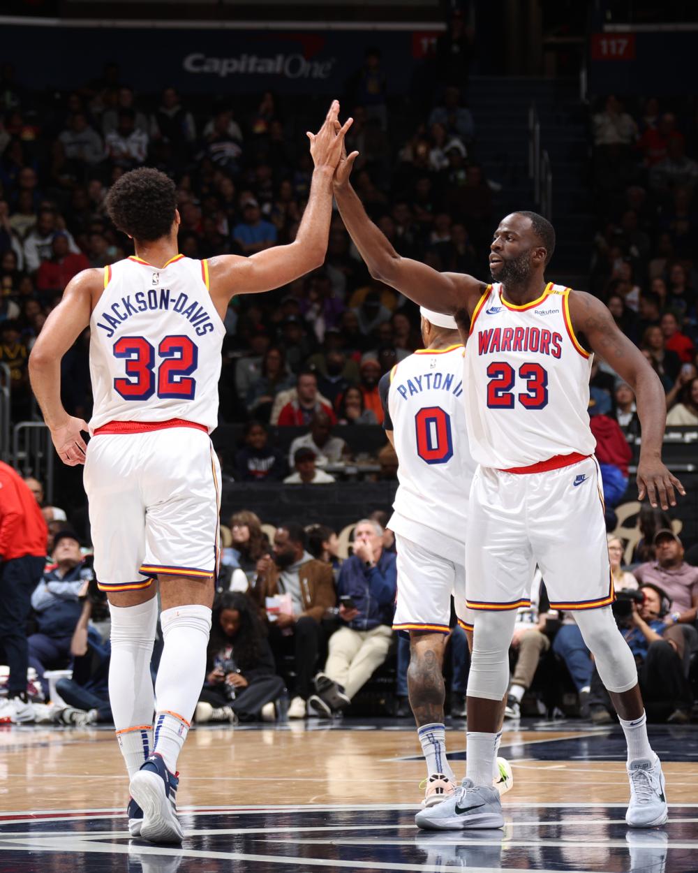 场的表现亦 场的表现亦