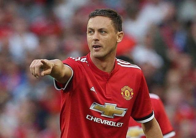 中饱含着对 中饱含着对